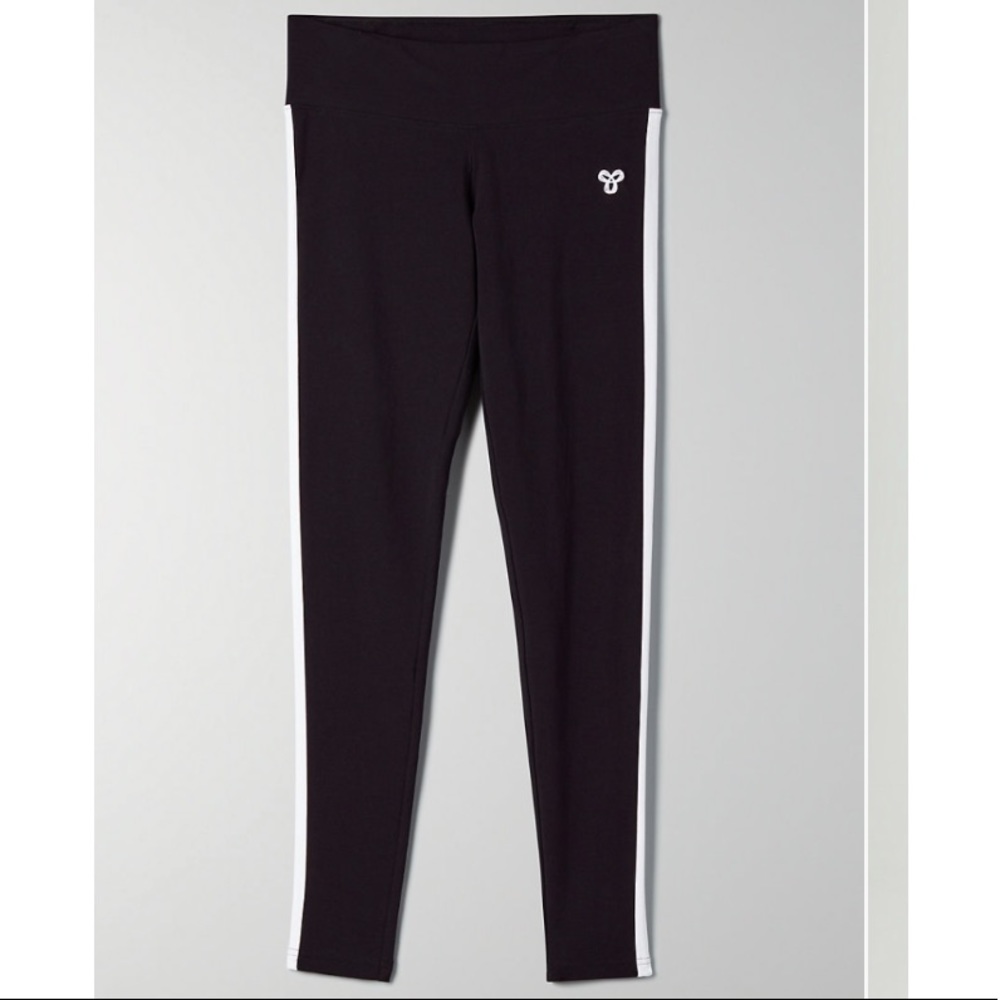 TNA leggings